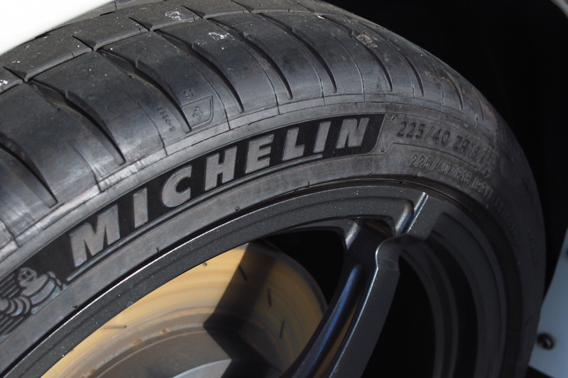 MICHELIN PS4S 225/40-18 MADE IN USA | ヴェルナー東海林（しょうじ）の日々精進。